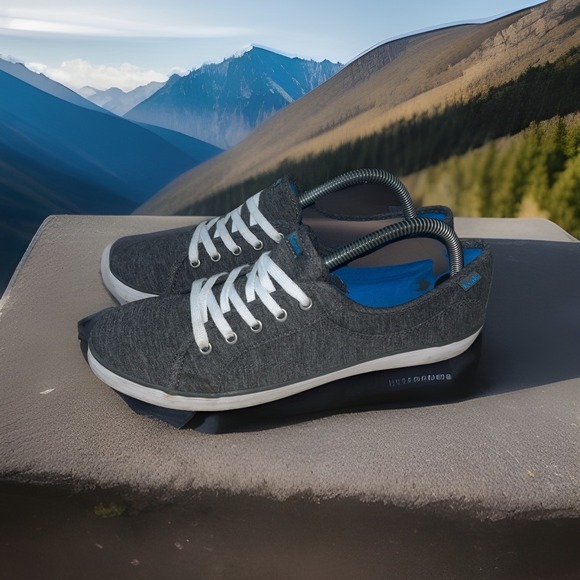 Keds women's Sneakers comfy sneakers size 10 Casual Shoes Lightly Worn Fast Ship - Picture 2 of 16